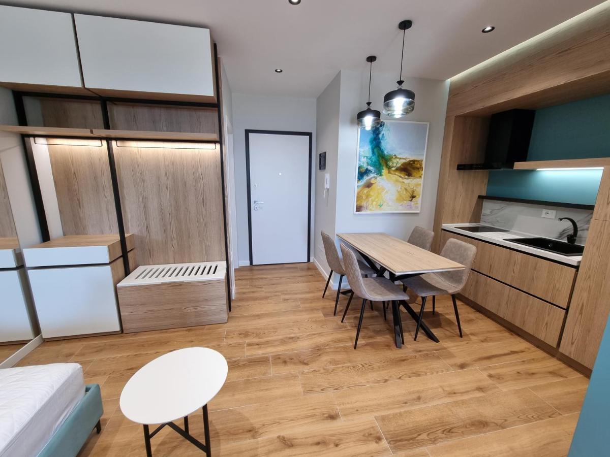 Remar Apartments Vlorë Екстериор снимка