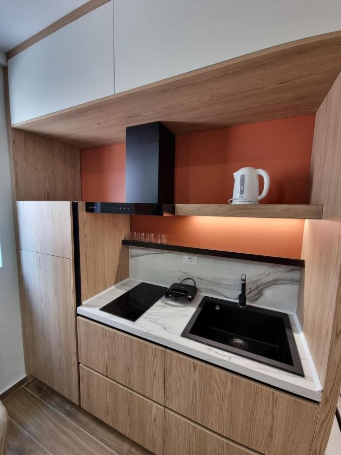 Remar Apartments Vlorë Екстериор снимка