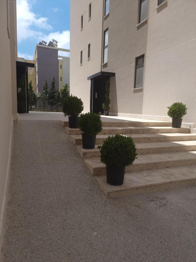 Remar Apartments Vlorë Екстериор снимка